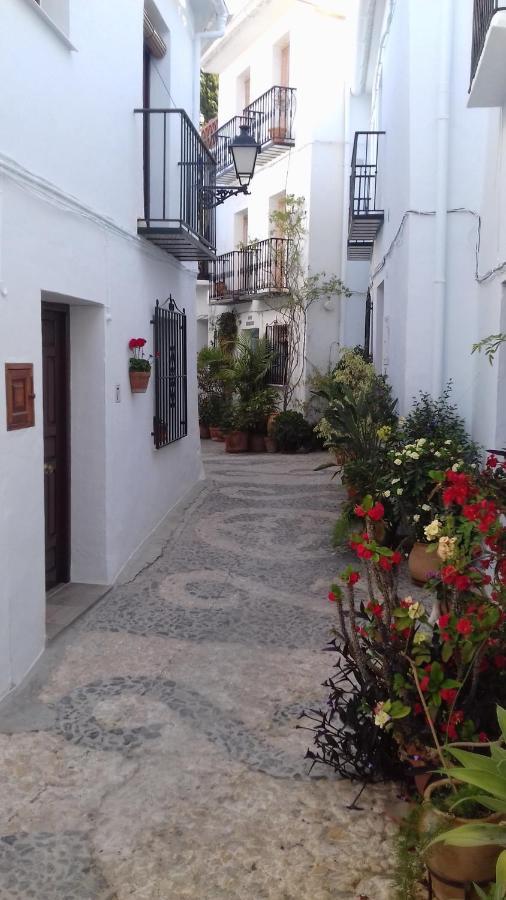 Casa Con Vistas 2 Apartment Frigiliana Luaran gambar