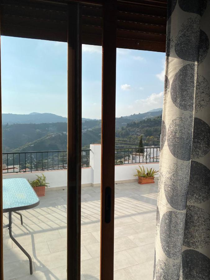 Casa Con Vistas 2 Apartment Frigiliana Luaran gambar